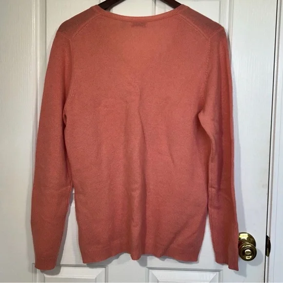 Macys Charter Club 100% Cashmere V-Neck Sweater Peach Large Soft Luxury - Picture 2 of 7